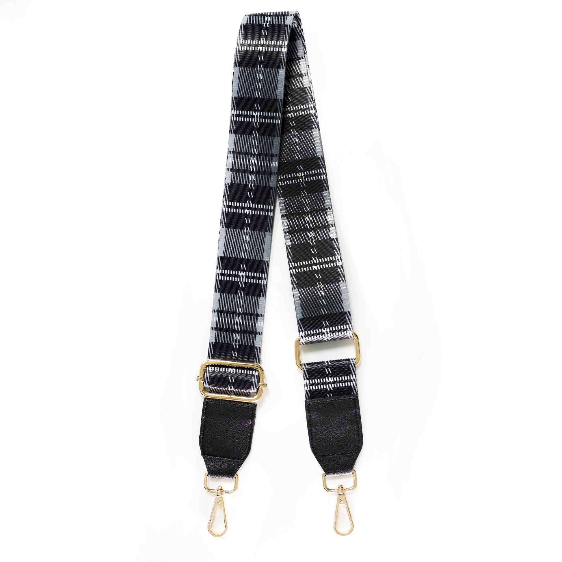 builder only--black + white plaid